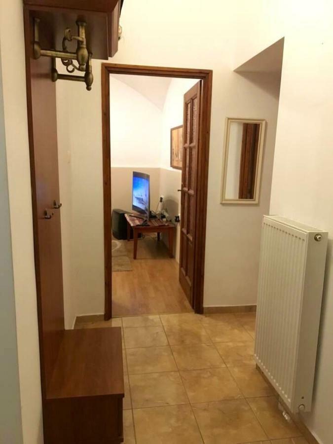 Arkadia Apartman Pápa Eksteriør billede